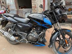 Bajaj Pulsar 150 Twin Disc